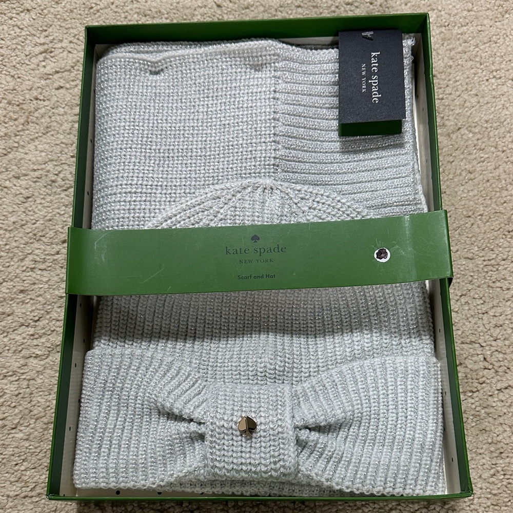 NWT Kate Spade Scarf & Hat Gift Set Grey